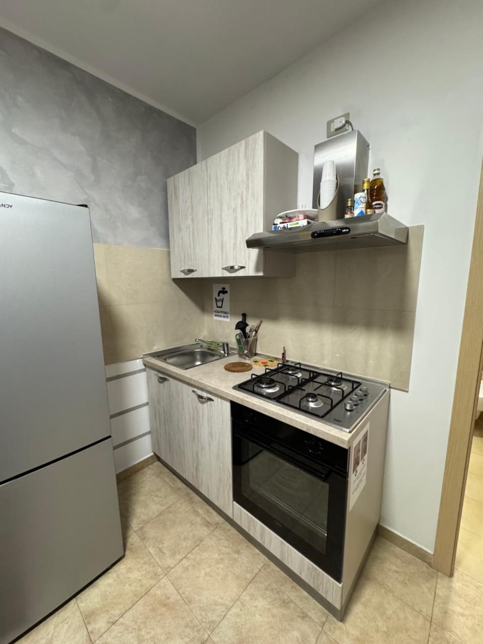 Kitchen or kitchenette