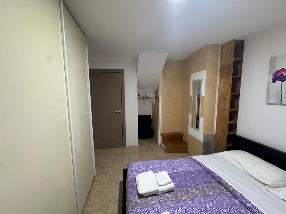 Bed, wardrobe