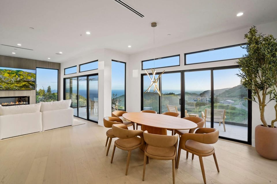 Samara by Stay Awhile Villas House in Malibu