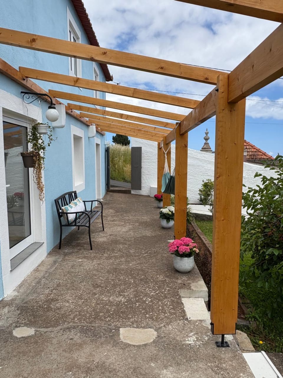 Patio, Garden, Balcony/Terrace