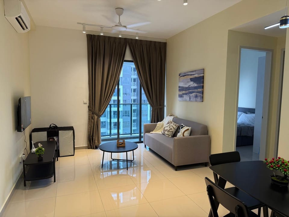 Shelisa's Modern 3BR House at Suria Garden Puchong Apartment in Subang Jaya