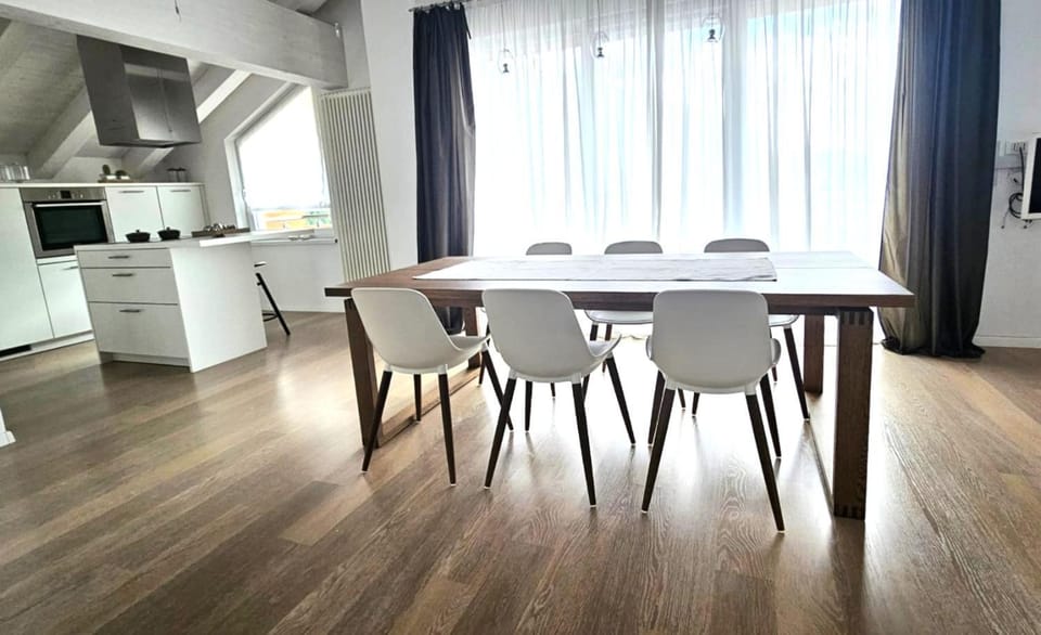 Alpin Lake Haven Apartment in Molveno