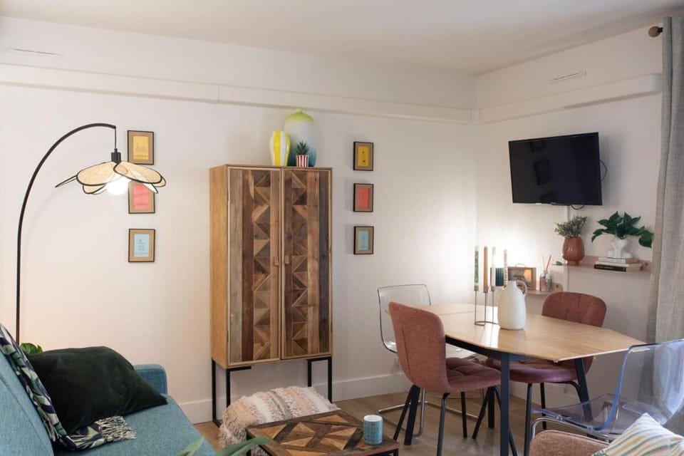 #46 Staywizus - Terrace AC 4mins walk Sea Tram T2 Airport Port Apartment in Nice