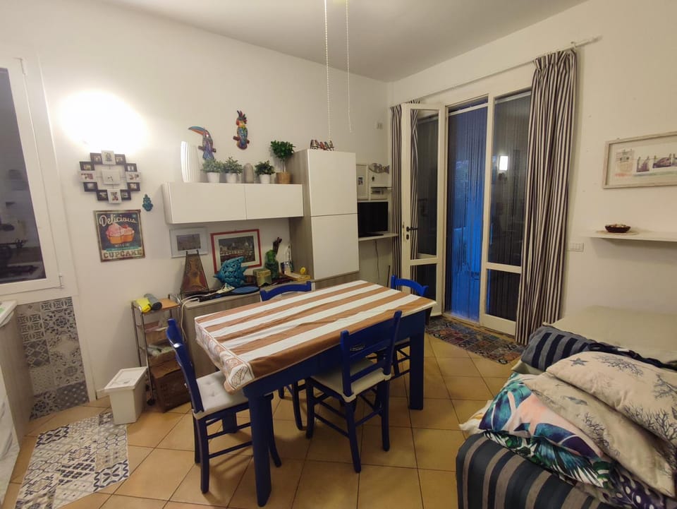 M432 - Marcelli, trilocale con giardino Apartment in Marcelli