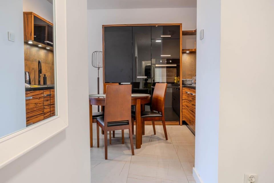Apartament MARILYN - Bezpłatny Garaż - Dostęp na Kod - FV Apartment in Masovian Voivodeship