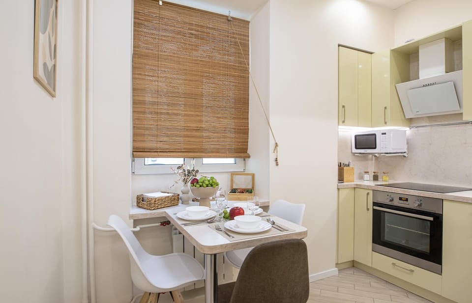 Kitchen or kitchenette, kitchen