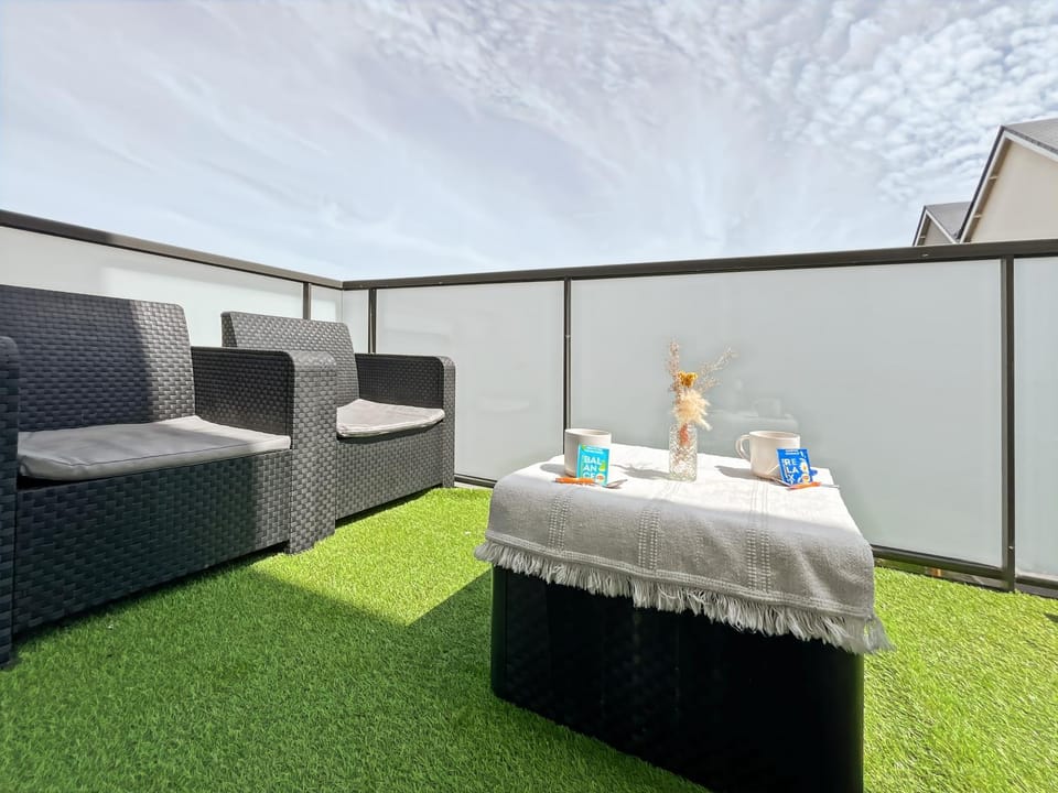 Escale Dinardaise - Balcon & Garage Privé - Plage Apartment in Dinard