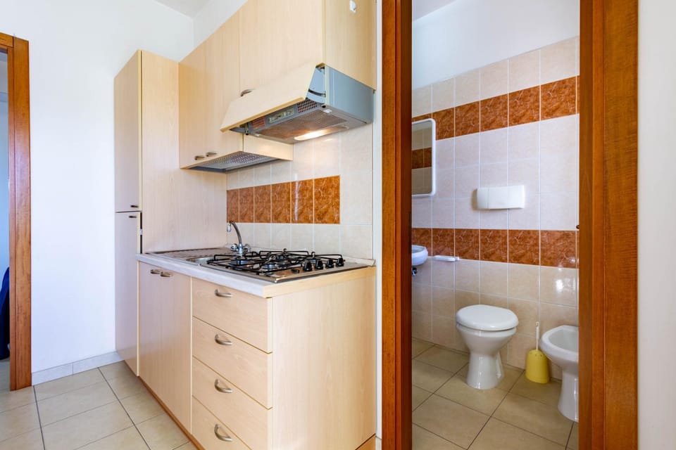 Toilet, Bathroom, Kitchen or kitchenette