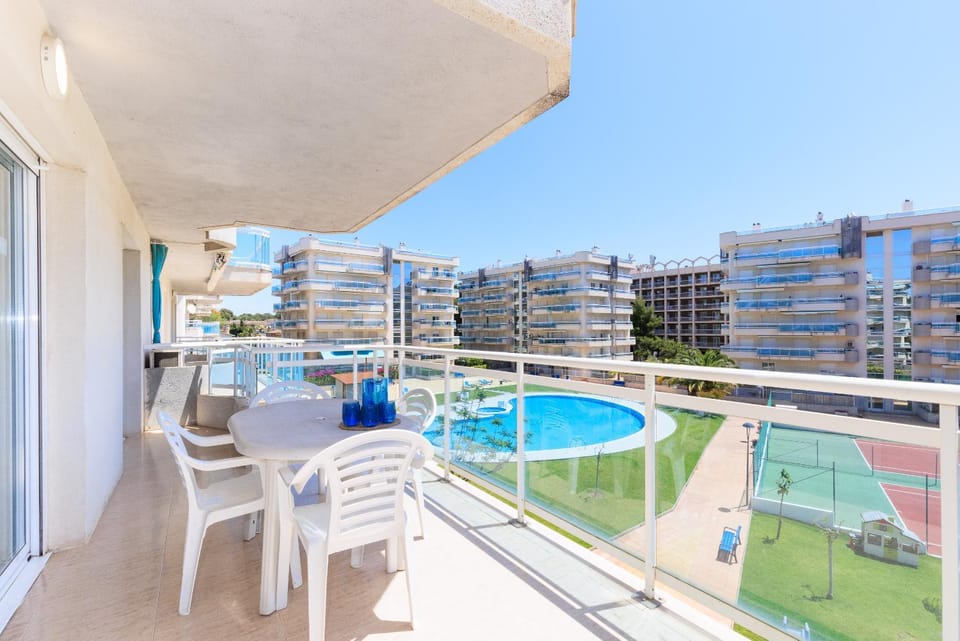 Balcony/Terrace, Pool view
