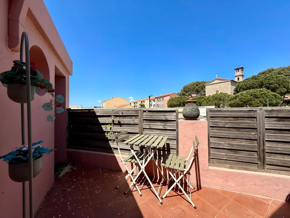 Day, Balcony/Terrace