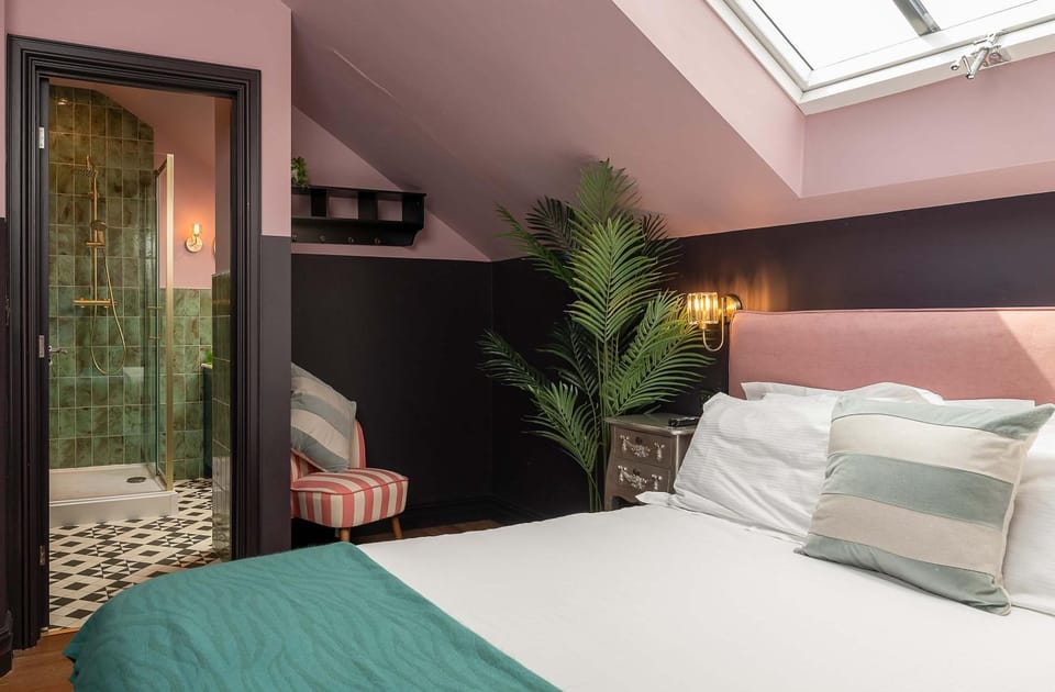 Bed, Bathroom, Bedroom