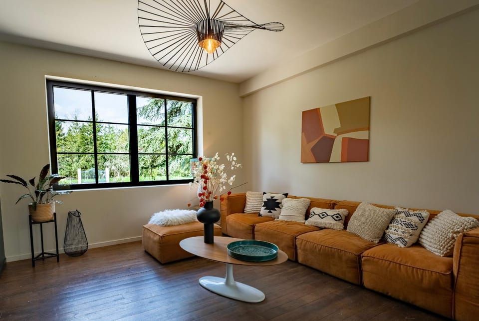 Living room, Garden view