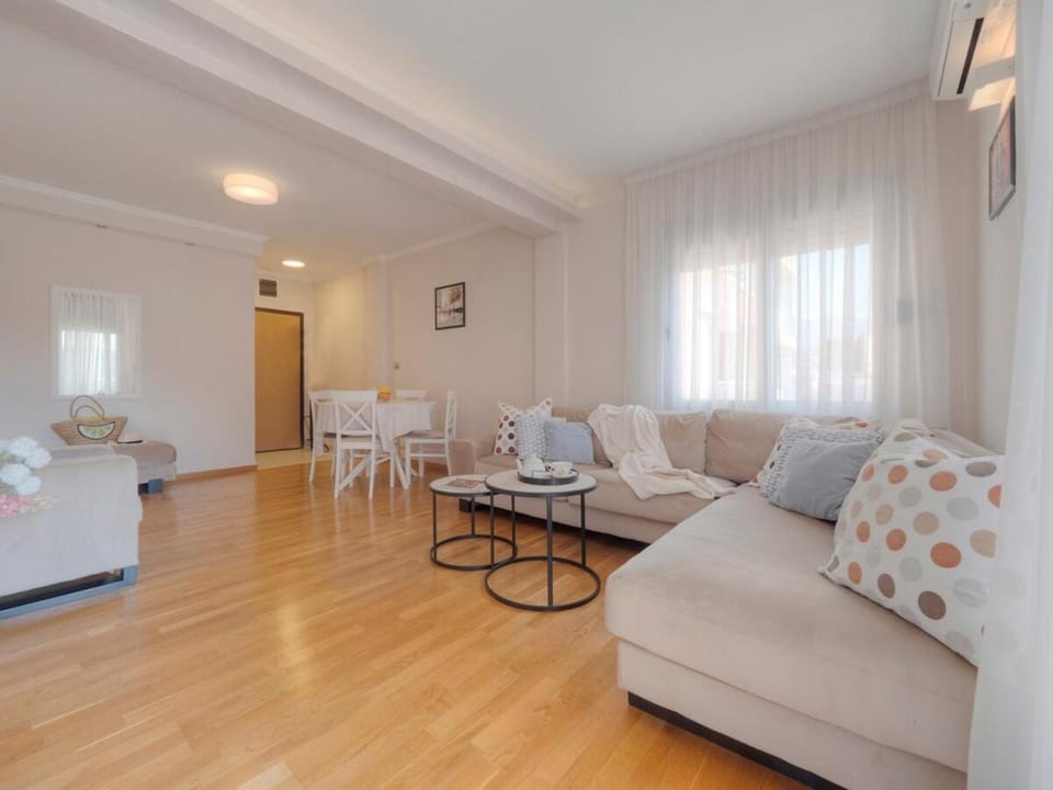 Tucked in 2br apt with terrace in Budva Apartment in Budva