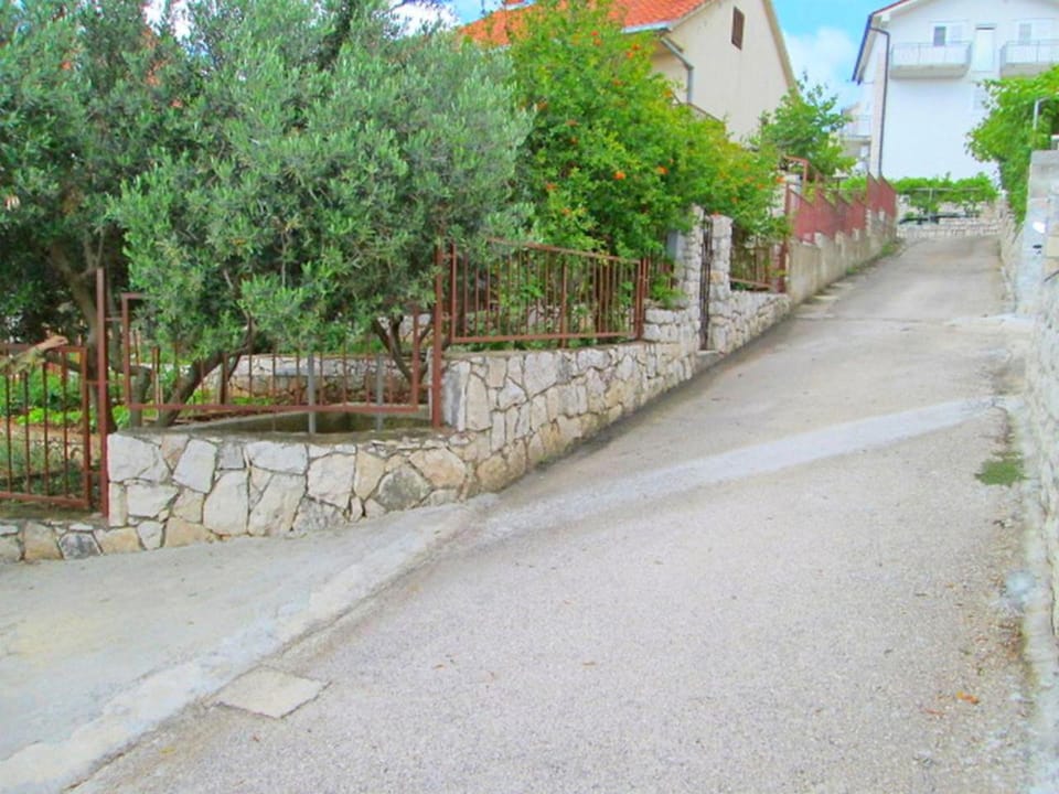 Neighbourhood