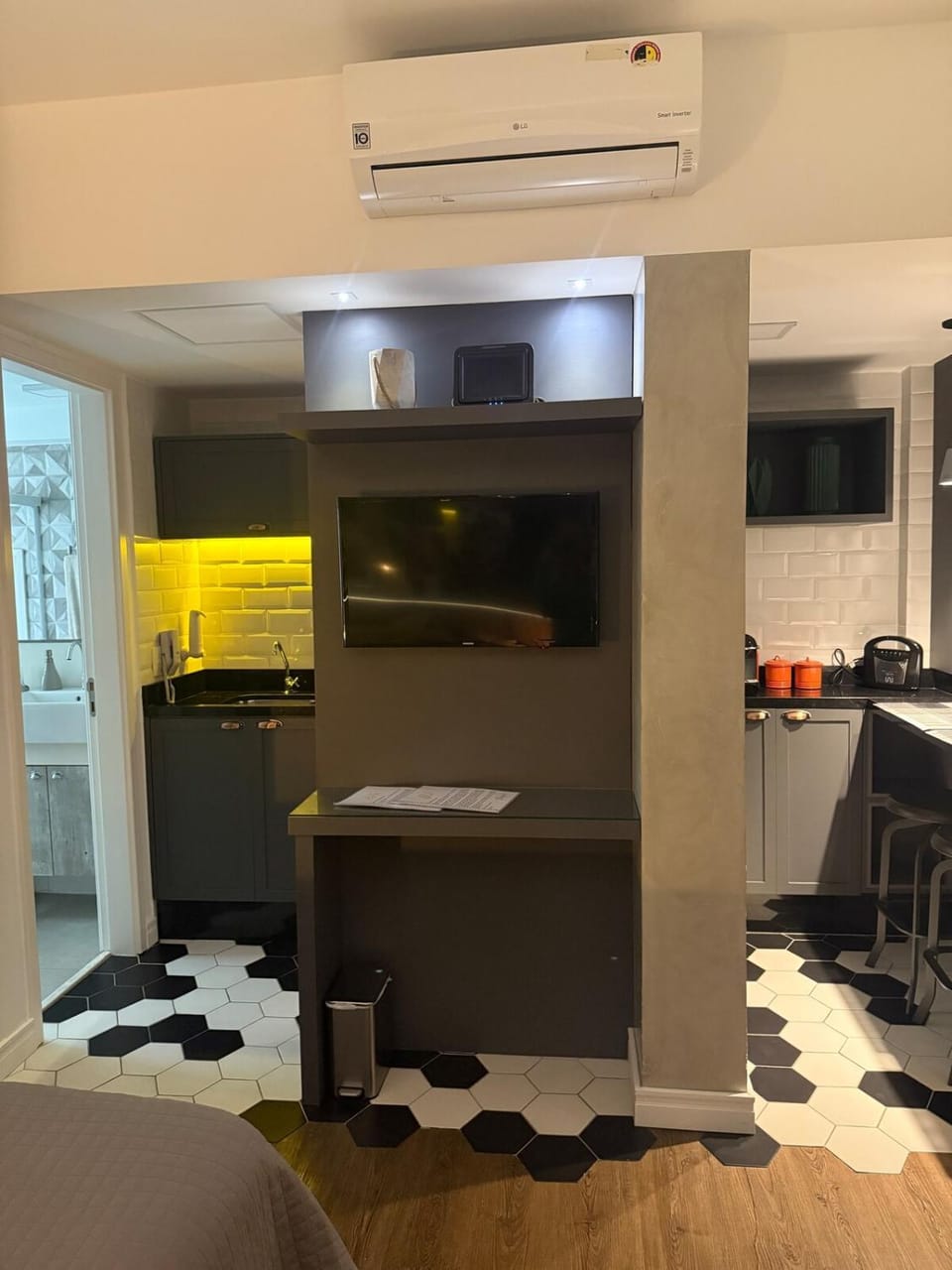 TV and multimedia, Kitchen or kitchenette, pet friendly