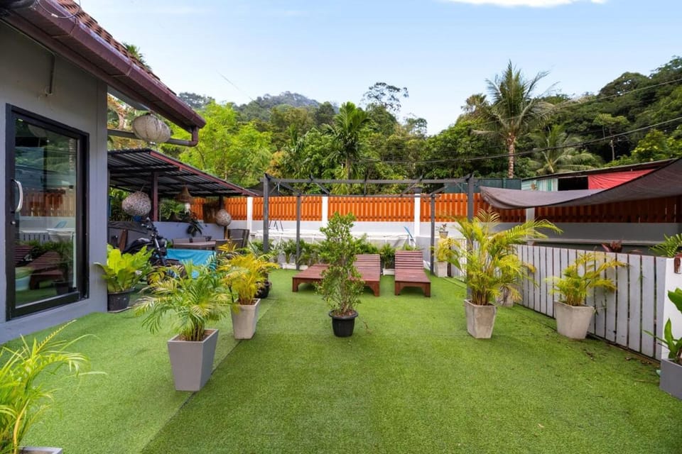 Jungle style villa 3br Villa in Kamala