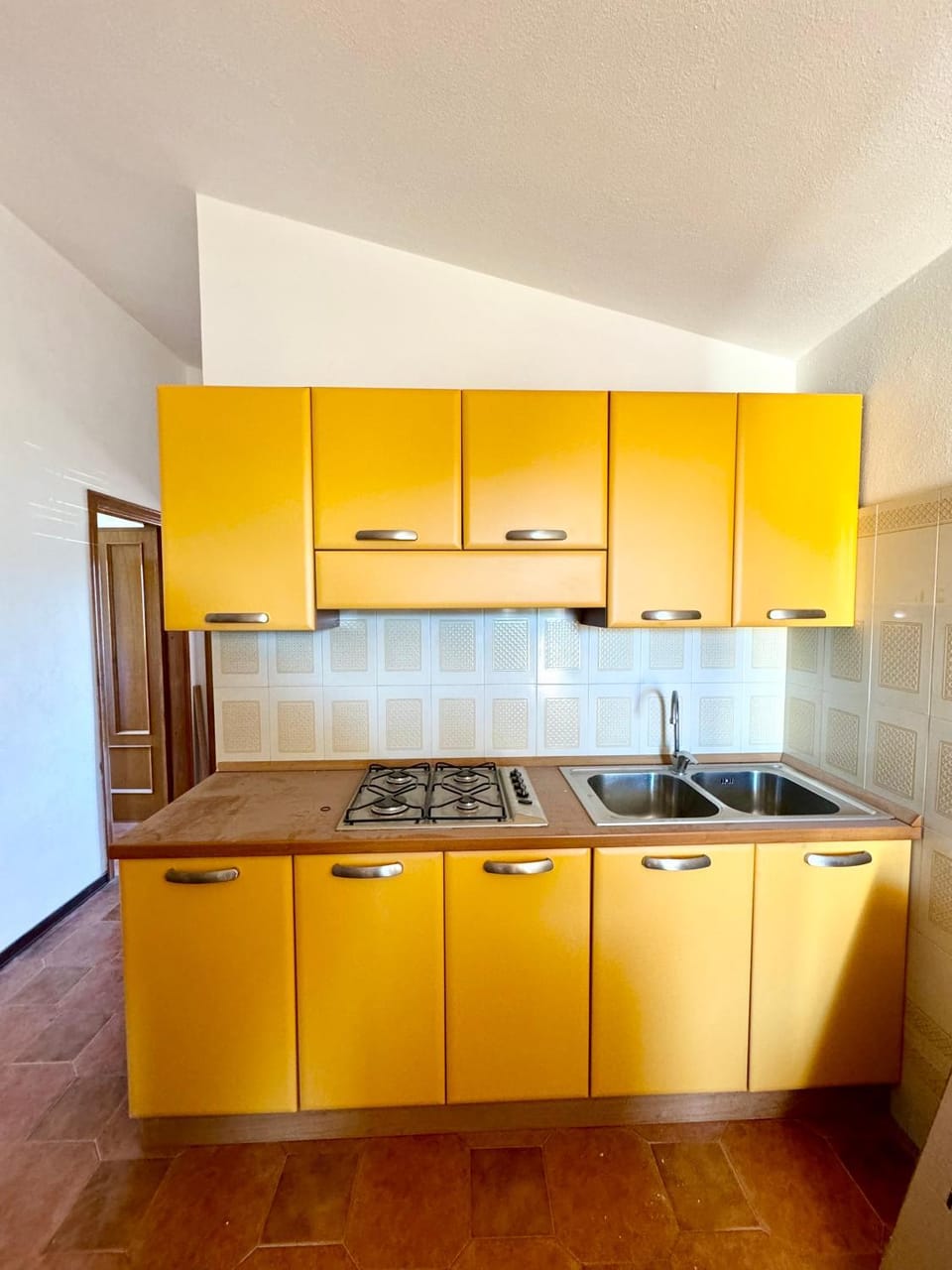 Trilocale a 900mt dalla Spiaggia La Cinta House in San Teodoro