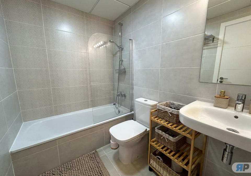 Toilet, Bathroom, Bath, towels