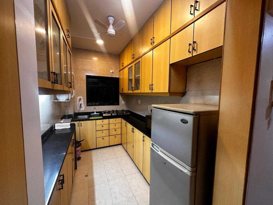 Kitchen or kitchenette, oven, stove