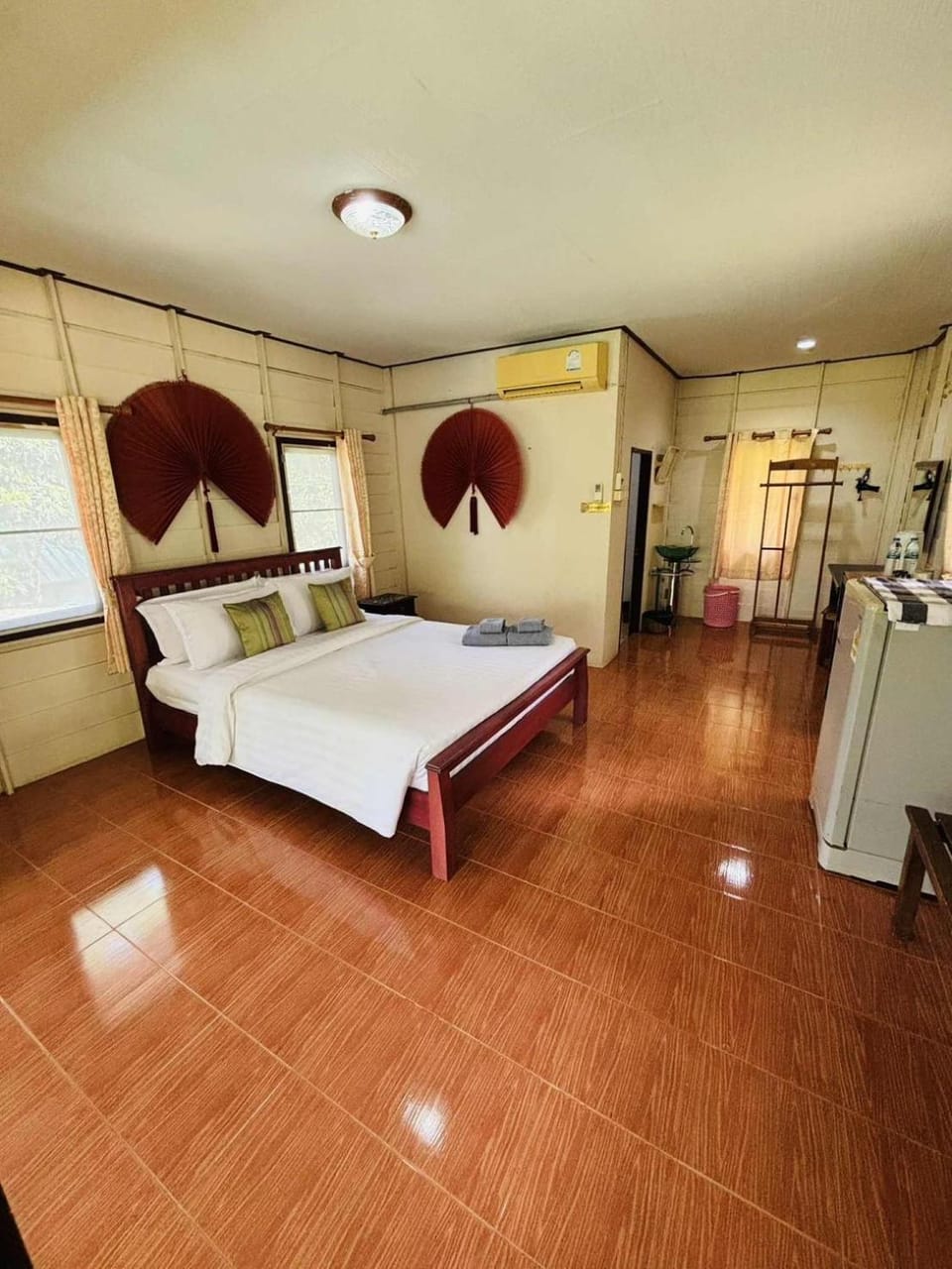 Khaosok gallery & camp House in Surat Thani Changwat