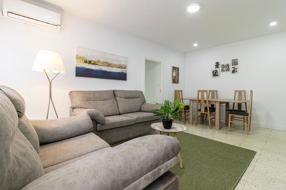 Living room, air conditioner