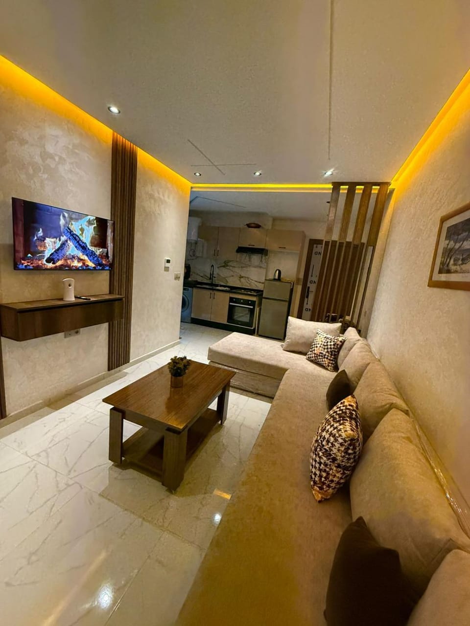 Communal lounge/ TV room, TV and multimedia, Living room, Seating area