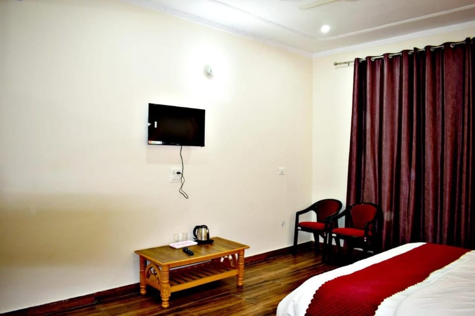 La Monal Hotel Hotel in Uttarakhand