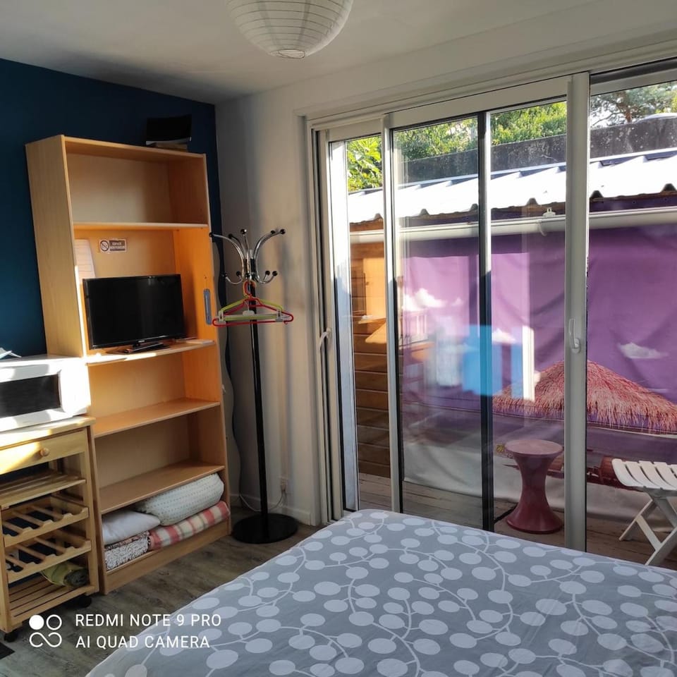 Maisonnette STUDIO Independent Apartment in Nantes