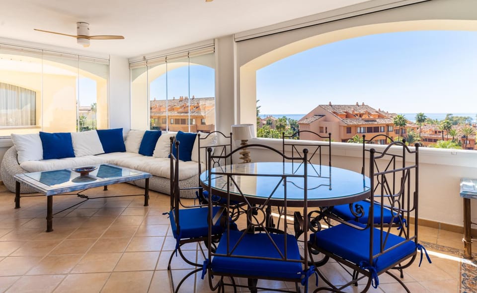 Balcony/Terrace, Seating area, Dining area