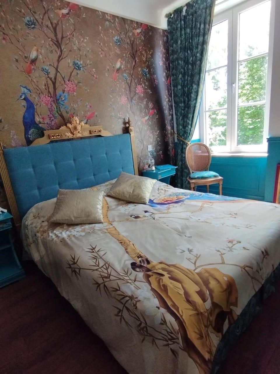 Le PALAZZO YES Bed and Breakfast in Grand Est