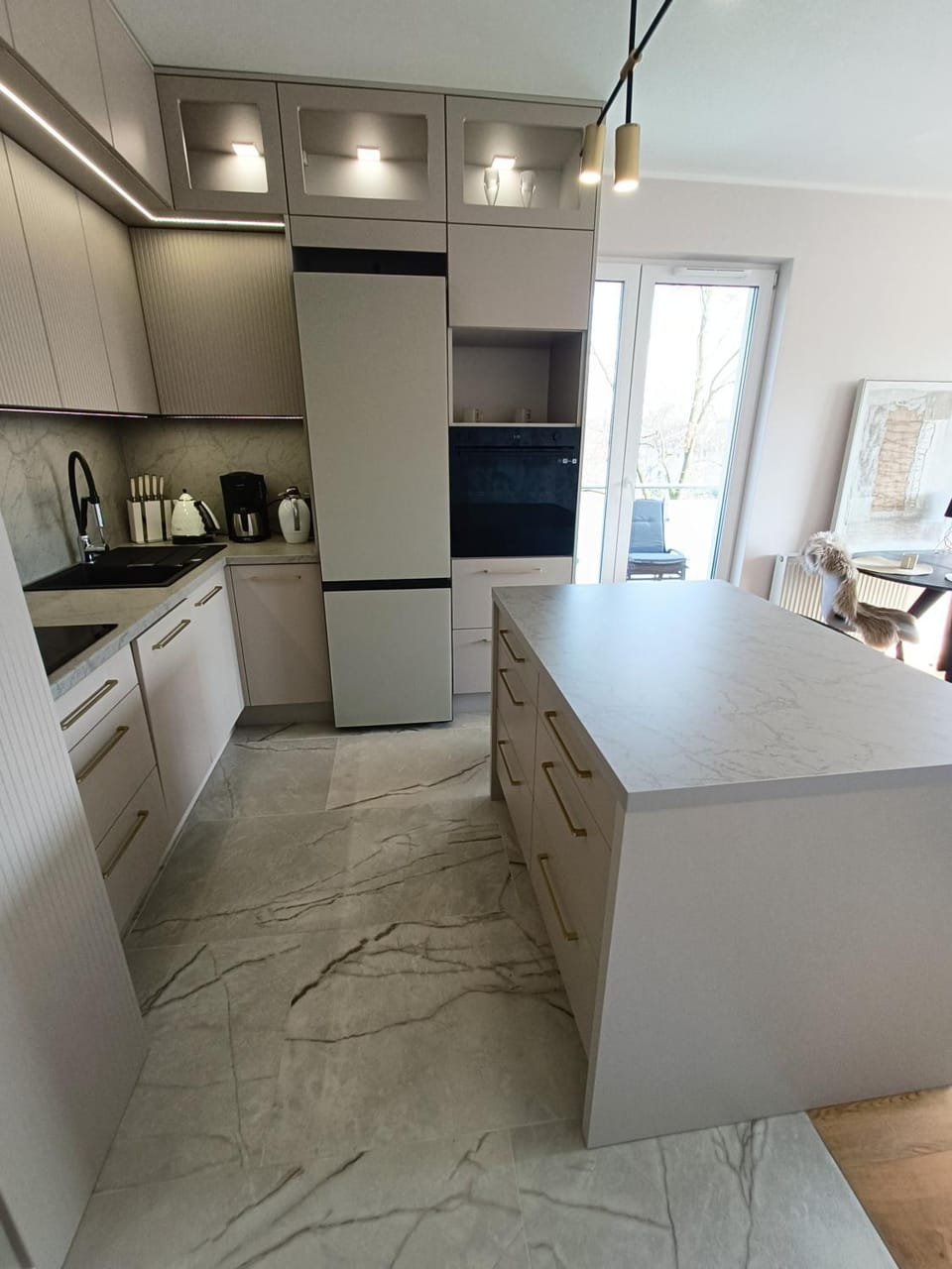 Kitchen or kitchenette