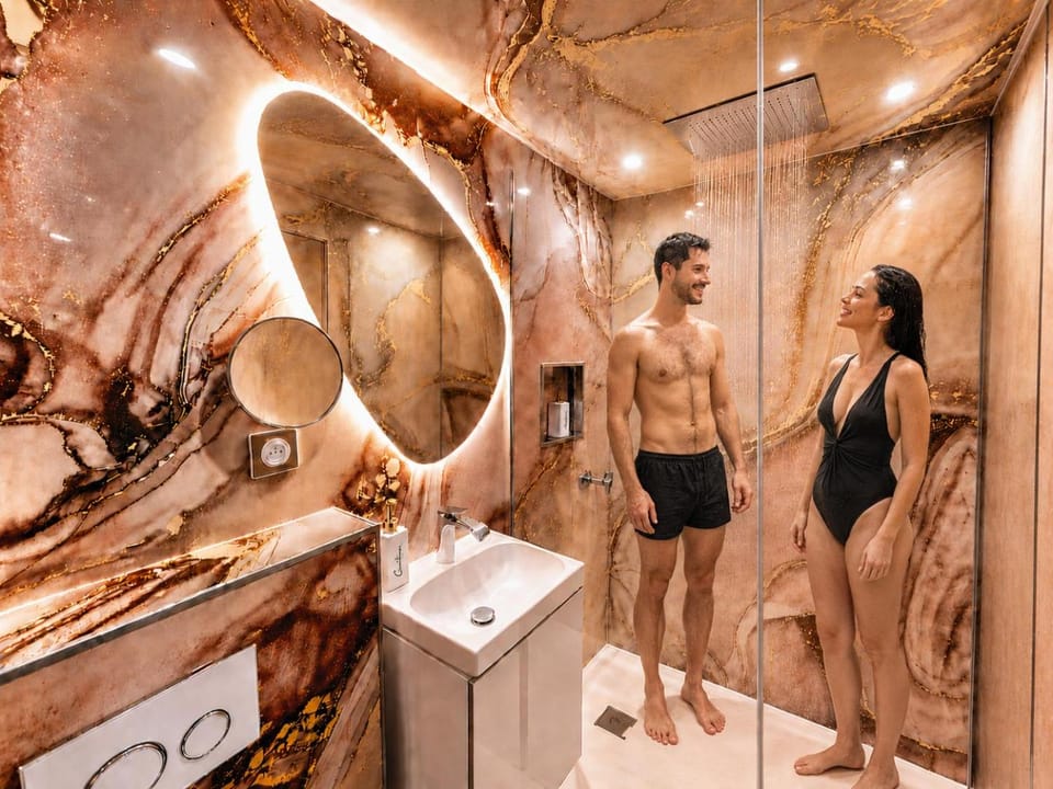 Shower, Bathroom
