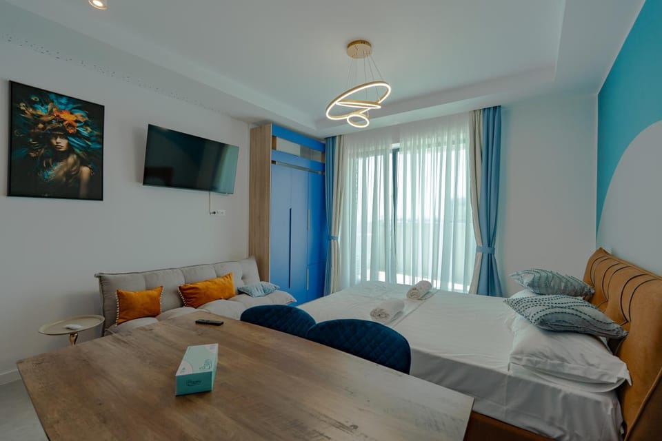 TV and multimedia, Photo of the whole room