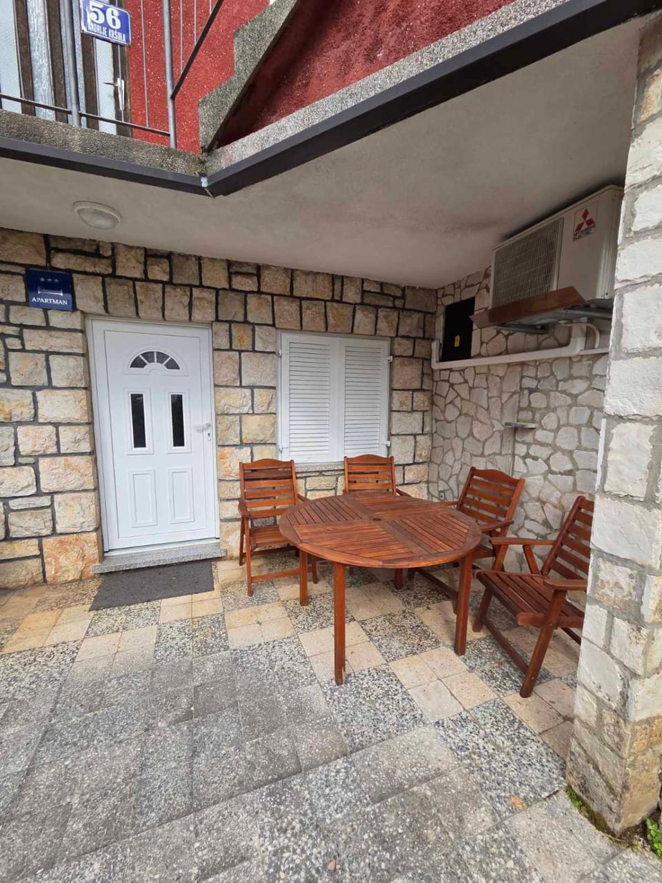 Property building, Patio, Day, Balcony/Terrace