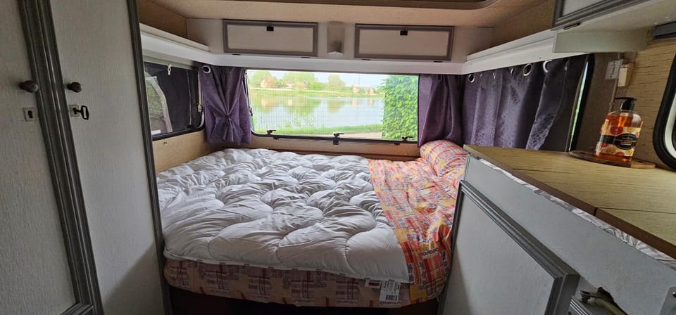 La p'tite caravane Campground/ 
RV Resort in Bourgogne-Franche-Comté
