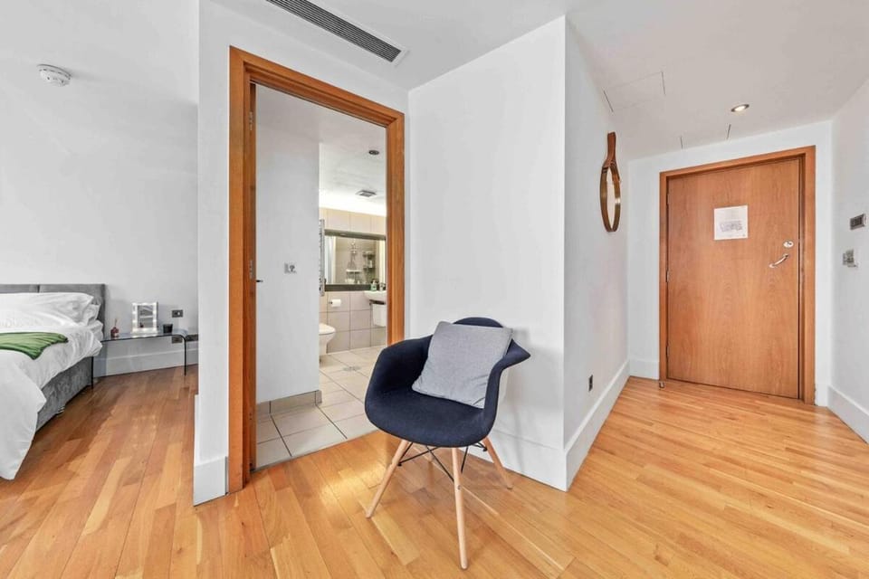Piccadilly St James Mayfair in heart of London COV17 Apartment in City of Westminster