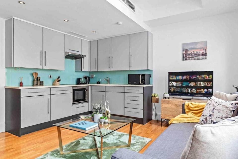 Piccadilly St James Mayfair in heart of London COV17 Apartment in City of Westminster