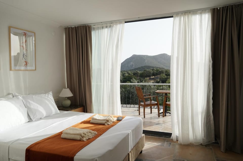 Natural landscape, View (from property/room), Balcony/Terrace