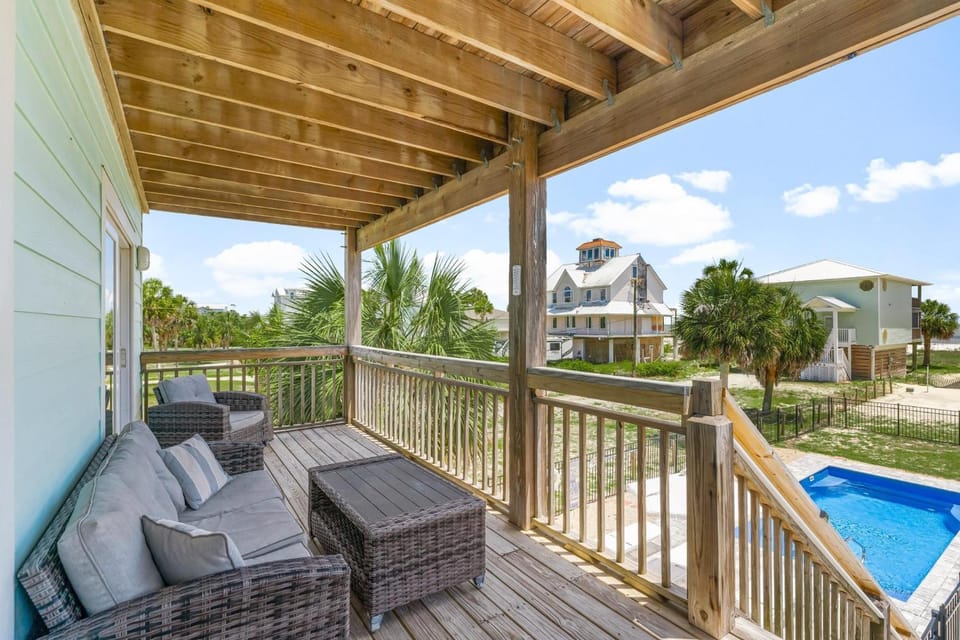 Property building, Patio, Day, Natural landscape, View (from property/room), Balcony/Terrace, Seating area, Pool view, Swimming pool, sunbed