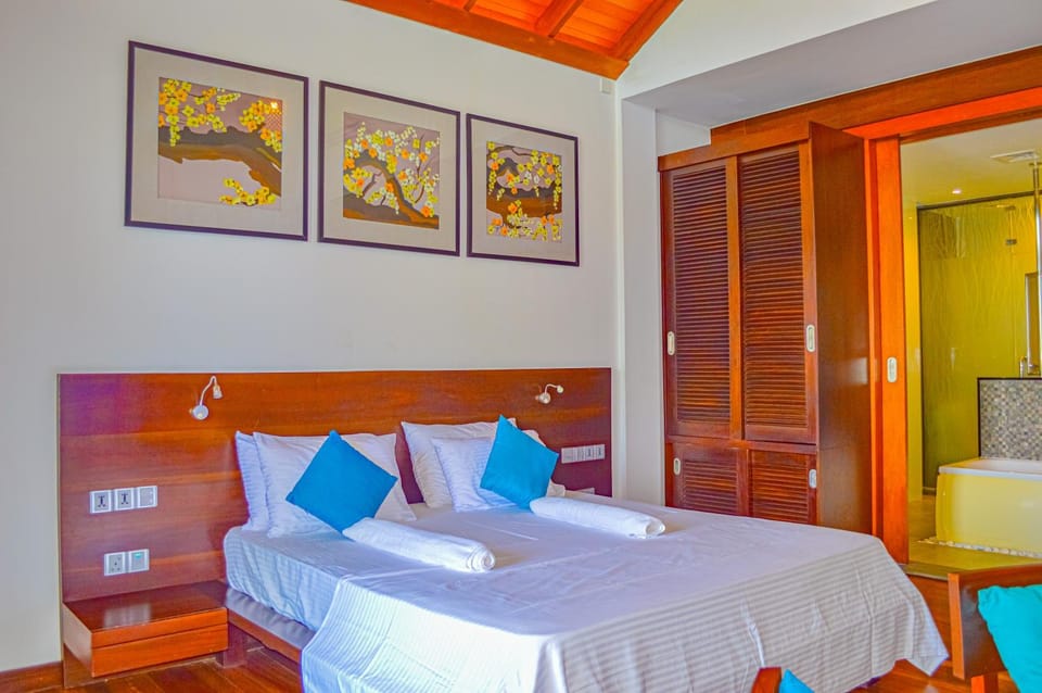 Bed, Photo of the whole room