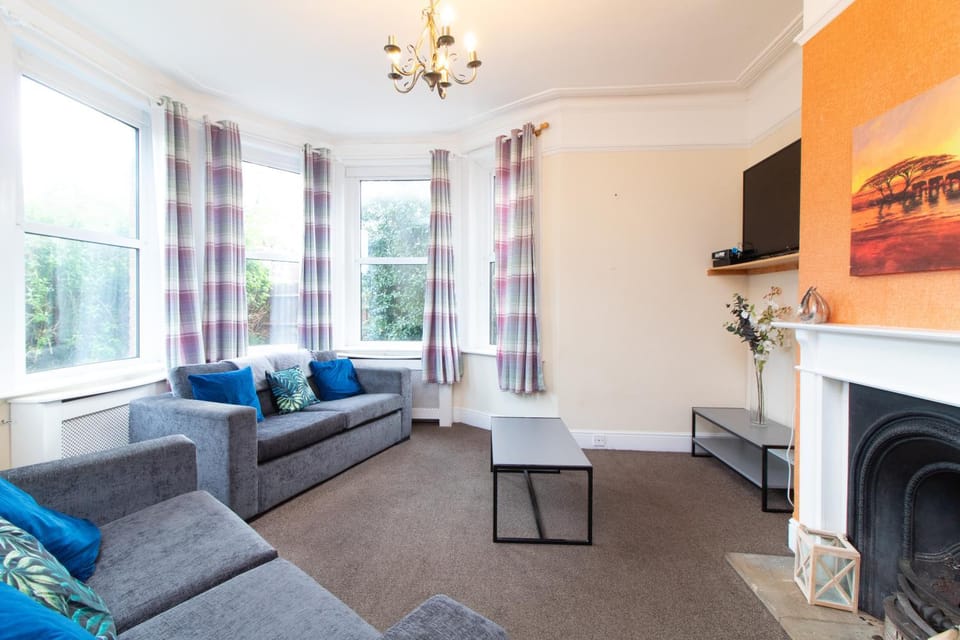 Thornbury Guest House Room 3 Bed and Breakfast in Southampton