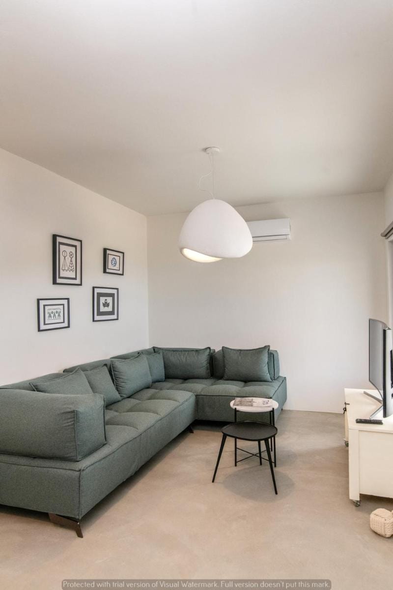 Rockaine Suites Echoes Villa in Decentralized Administration of the Aegean