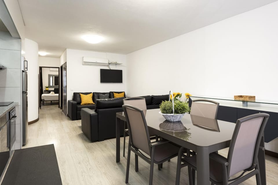 Fonte Moura - With pool by HD Apartment in Quarteira