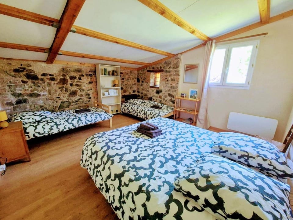 Le Cellier gîte nature 6 pers les Herbiers Bed and Breakfast in Pays de la Loire
