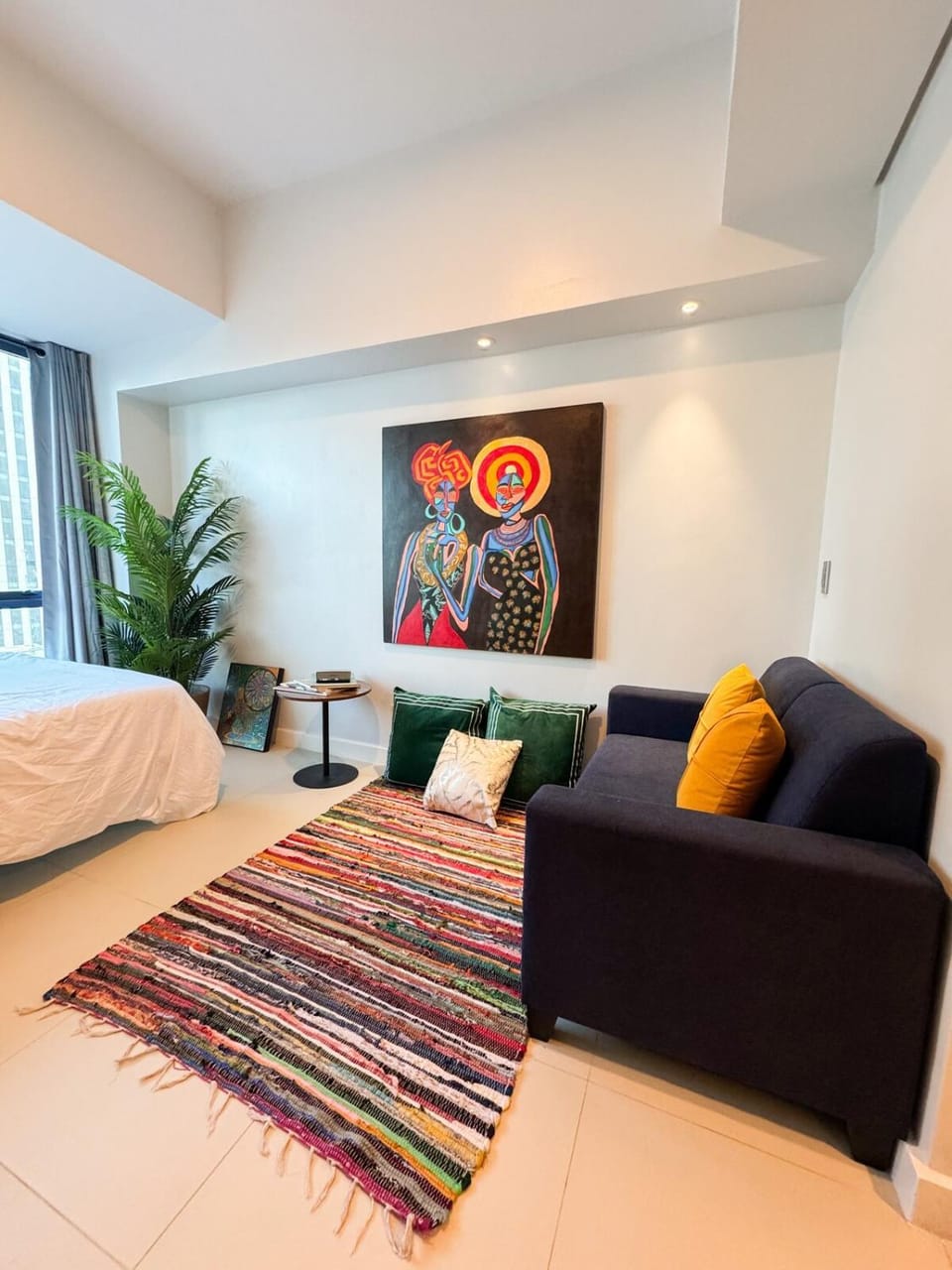 ESTUDIO LA VIDA at 38 Park Avenue - 5 minutes walk to Ayala Central Bloc, with Infinity Pool, Fast Wi-Fi, Gym, & City Views inside Cebu IT Park Apartment in Lapu-Lapu City