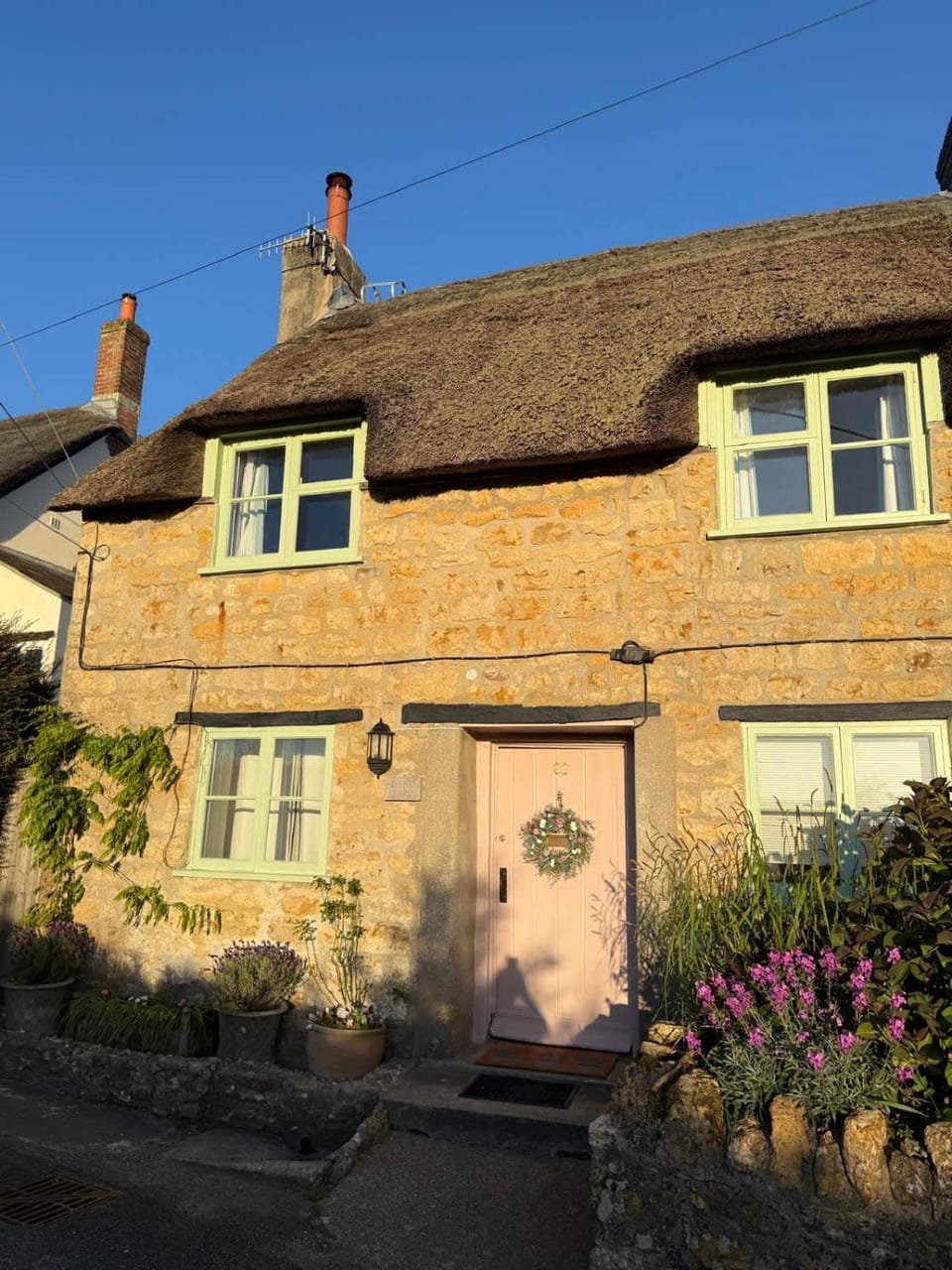 18th Century Thatched Cottage Parking & Garden House in West Dorset District