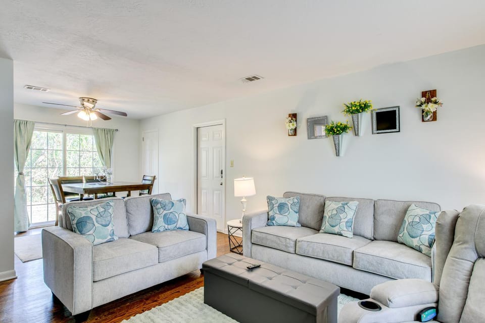 7 Mi to Dtwn: Family-Friendly Augusta Home w/ Yard House in Augusta