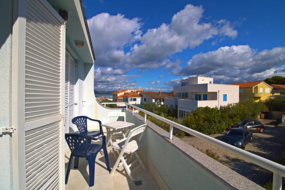 Apartman Mir Apartment in Murter