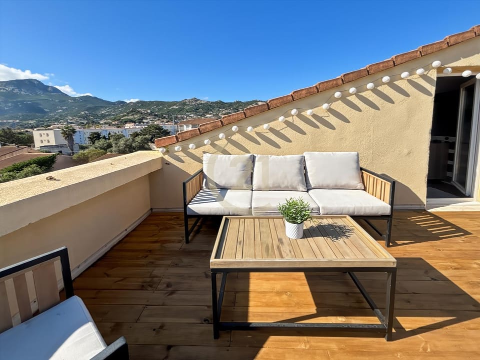 Patio, Natural landscape, View (from property/room), Balcony/Terrace, Mountain view