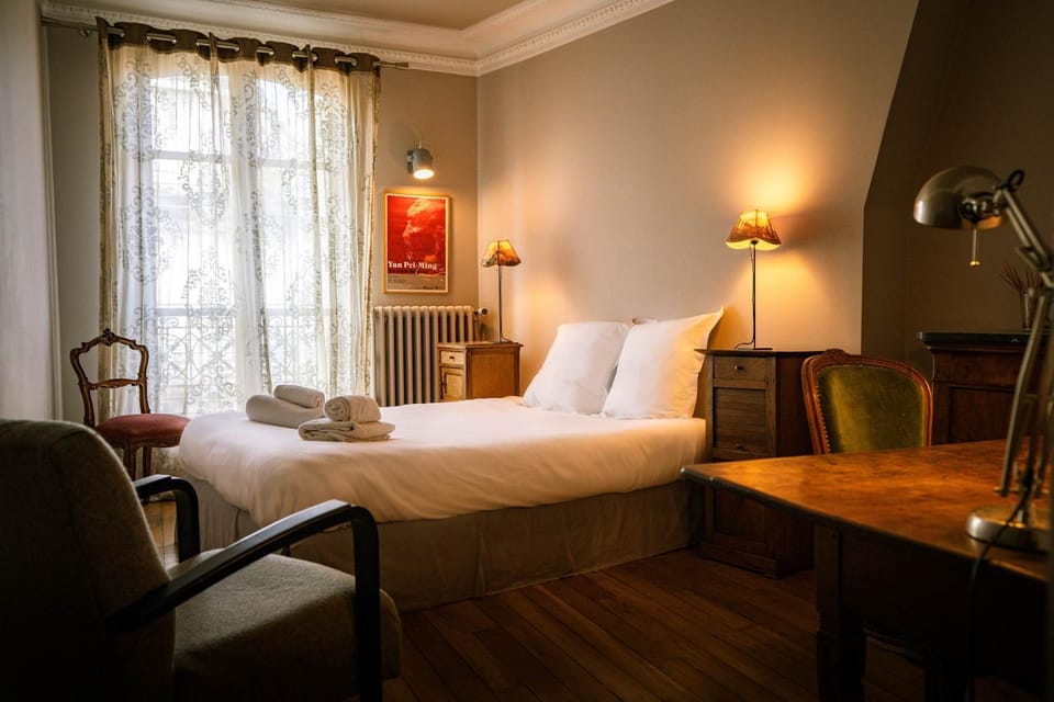 L'Aneto - Charme Balcon Home-cinema Apartment in Paris
